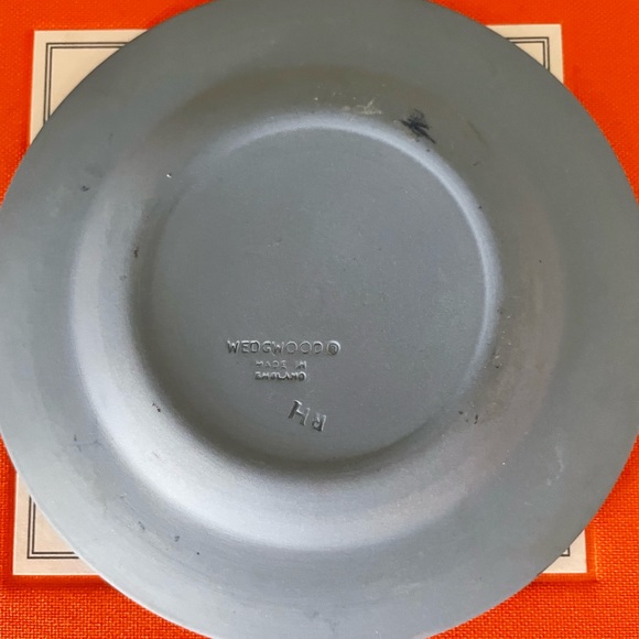 Wedgwood plate - Picture 2 of 3